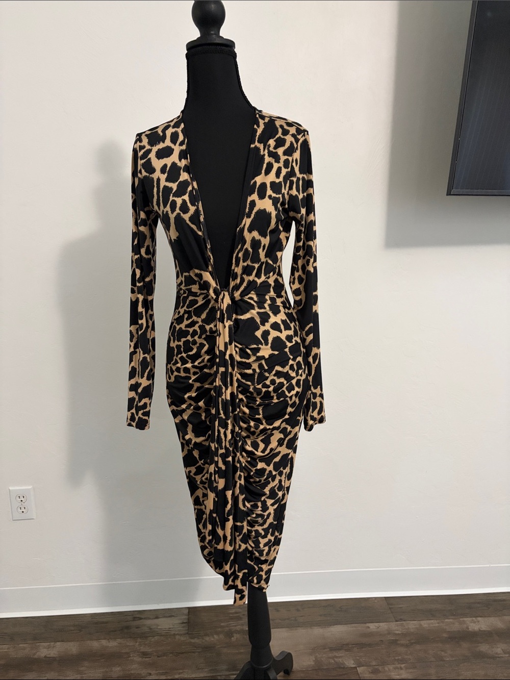 Ruched Leopard-Print Long Sleeve Midi Dress - Black & Tan